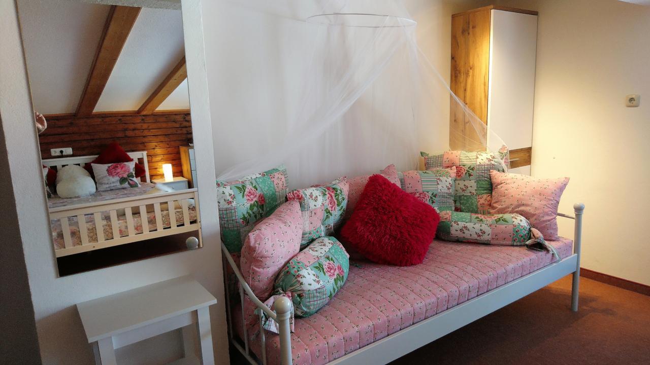 Landhaus Panorama Reutte Chambre photo